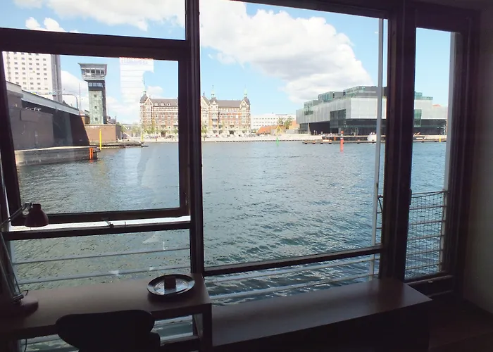 Cph Living Ботель 3*