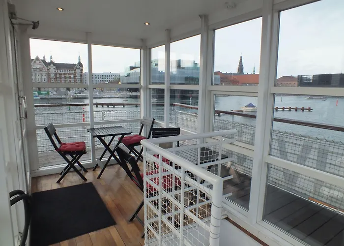 Cph Living Ботель