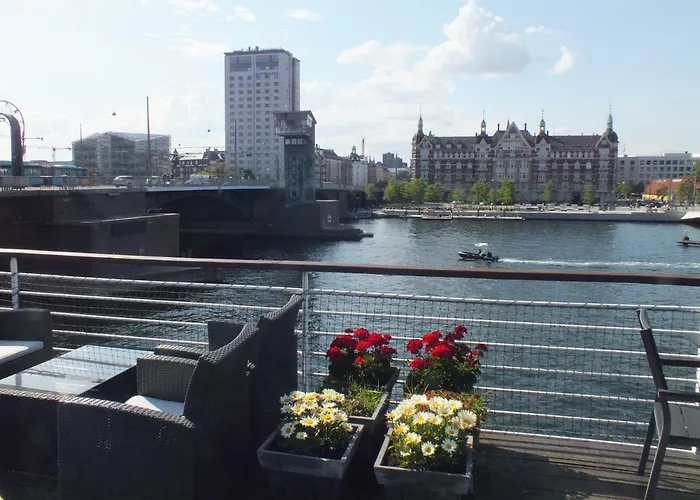 Cph Living Ботель