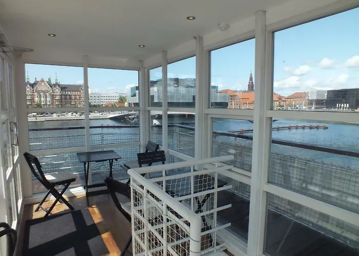 Ботель Cph Living 3*