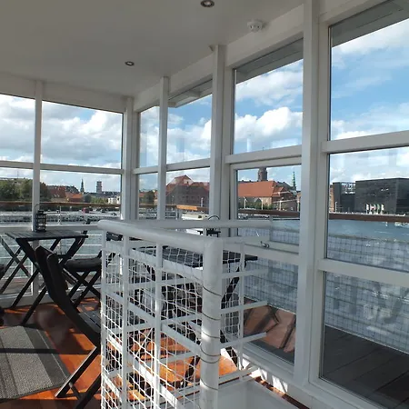 Botel Cph Living
