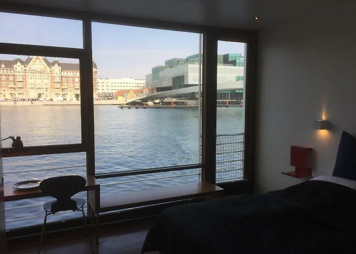 Cph Living Úszó hotel Koppenhága