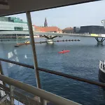 Cph Living Úszó hotel Koppenhága